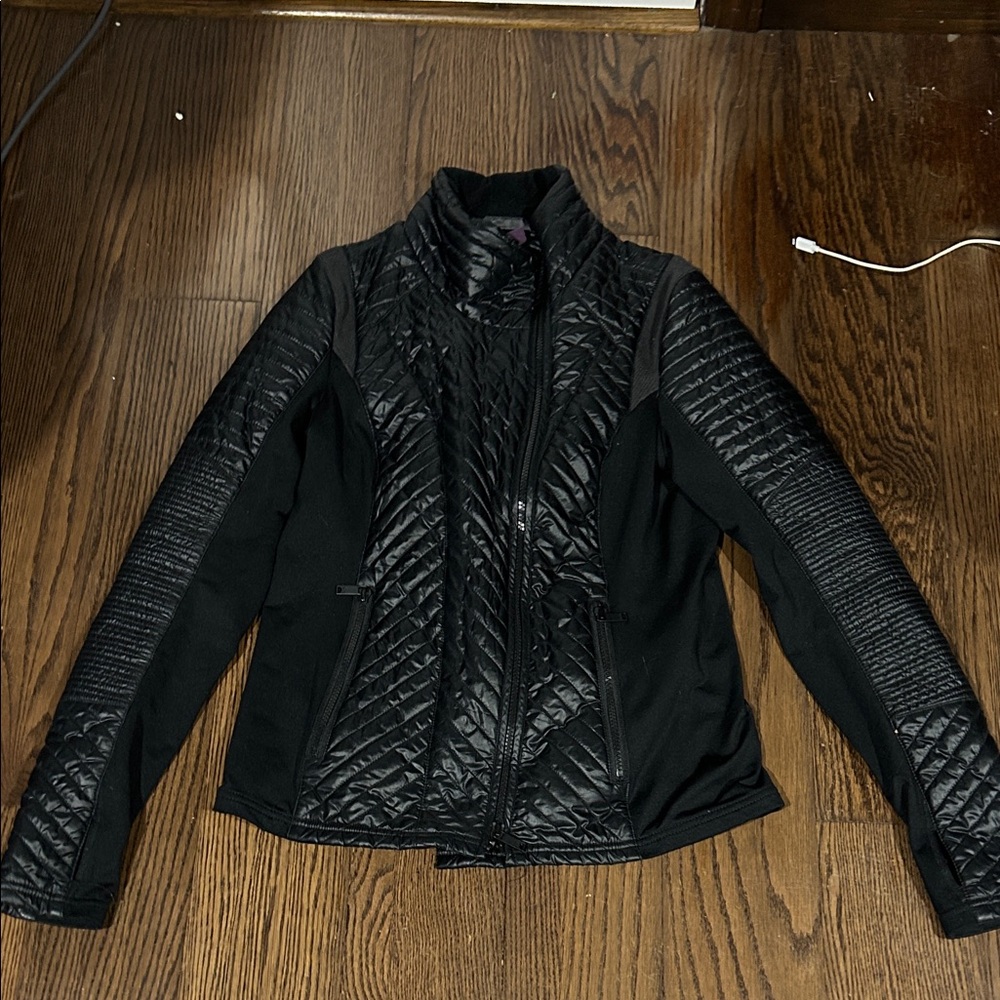 Zella Black Quilted walking zip up front workout jacket sz M